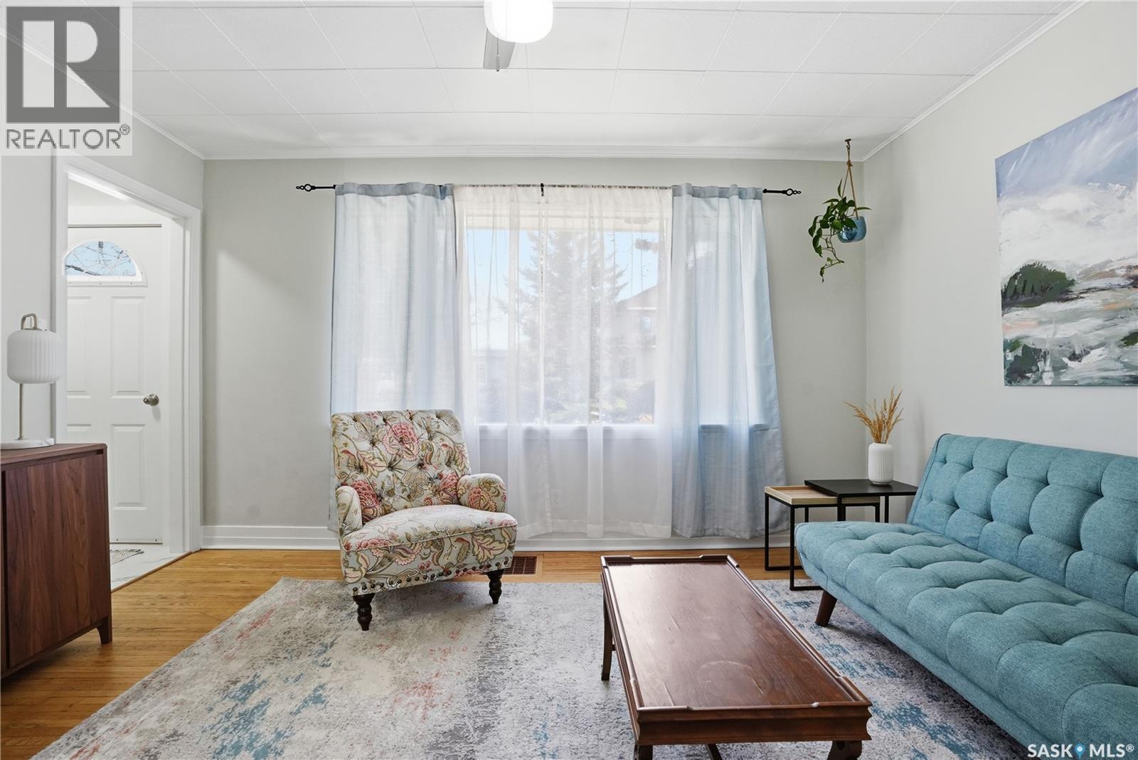 2022 Wascana Street, Regina, Saskatchewan  S4T 4J7 - Photo 7 - SK036273