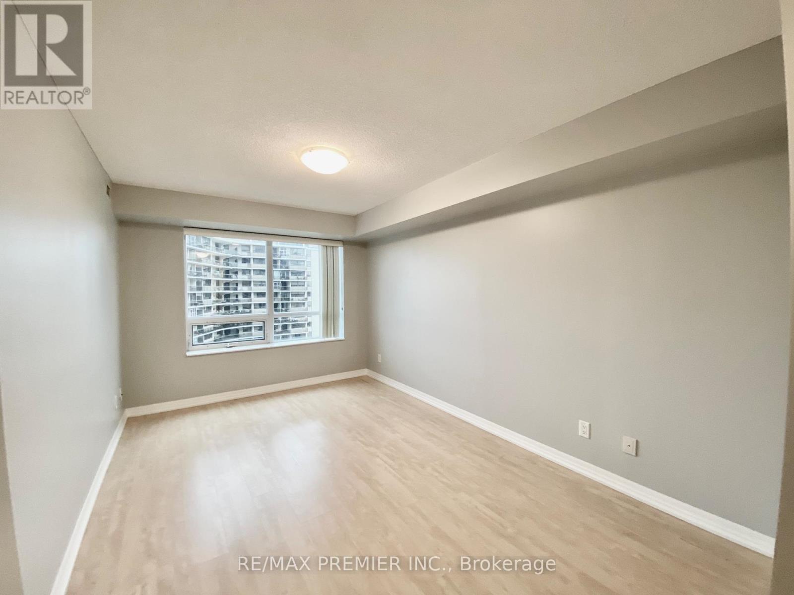 906 - 1403 Royal York Avenue, Toronto, Ontario  M9P 0A1 - Photo 9 - W13139856