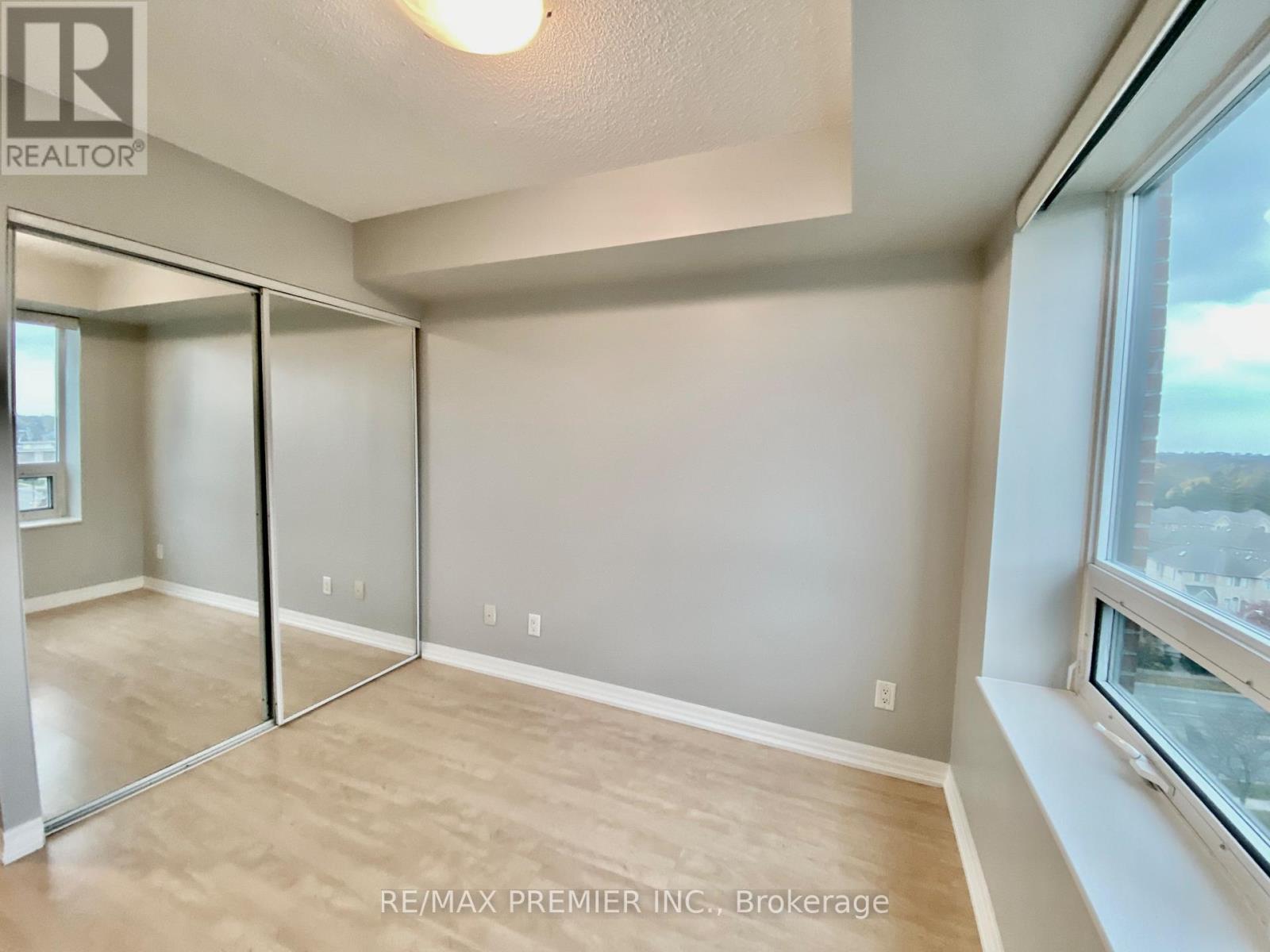 906 - 1403 Royal York Avenue, Toronto, Ontario  M9P 0A1 - Photo 7 - W13139856