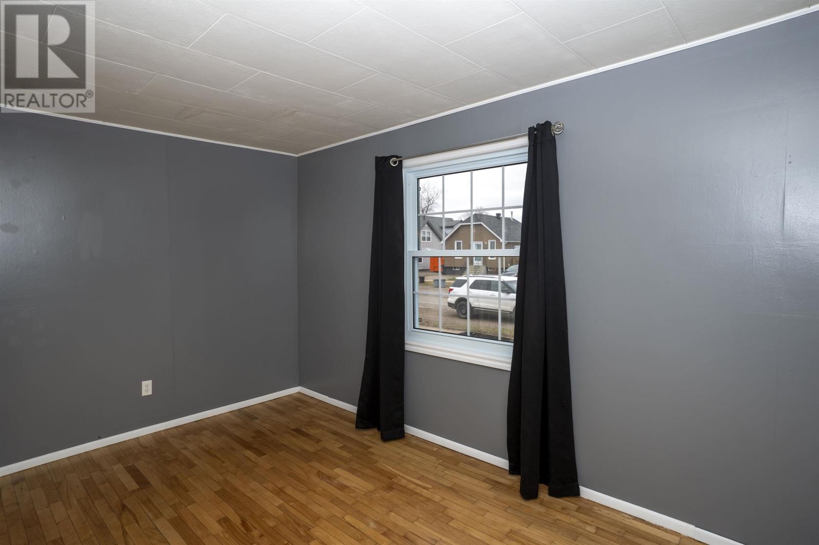 288 Amelia St E, Thunder Bay, Ontario  P7E 3Z7 - Photo 5 - TB2600948