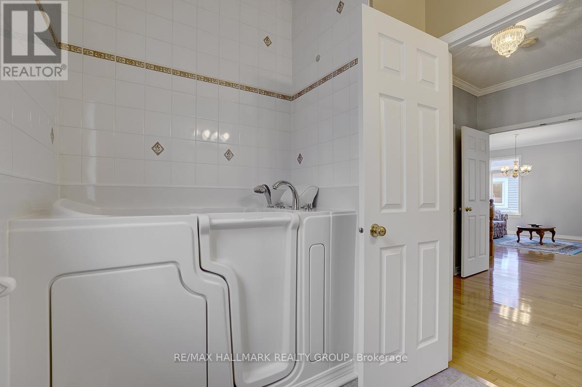 853 Swallowtail Crescent, Ottawa, Ontario  K4A 4M5 - Photo 17 - X12998634