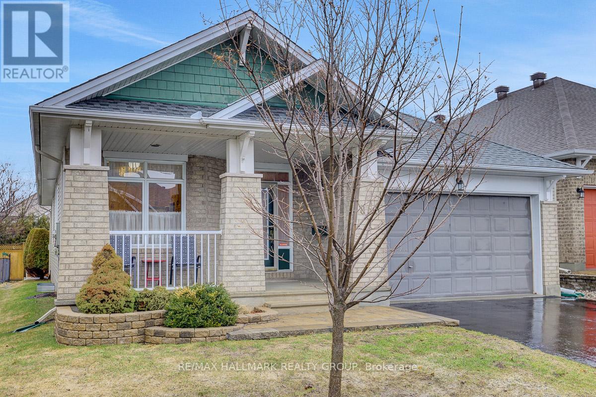 853 Swallowtail Crescent, Ottawa, Ontario  K4A 4M5 - Photo 2 - X12998634