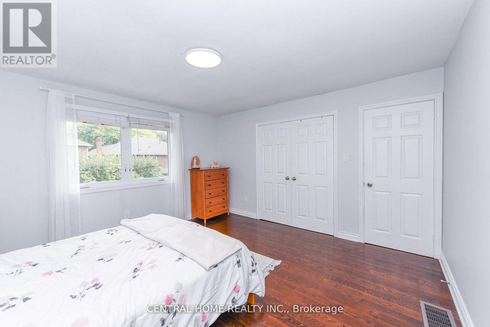 4 Robaldon Road, Toronto, Ontario  M9A 5A7 - Photo 27 - W13141174