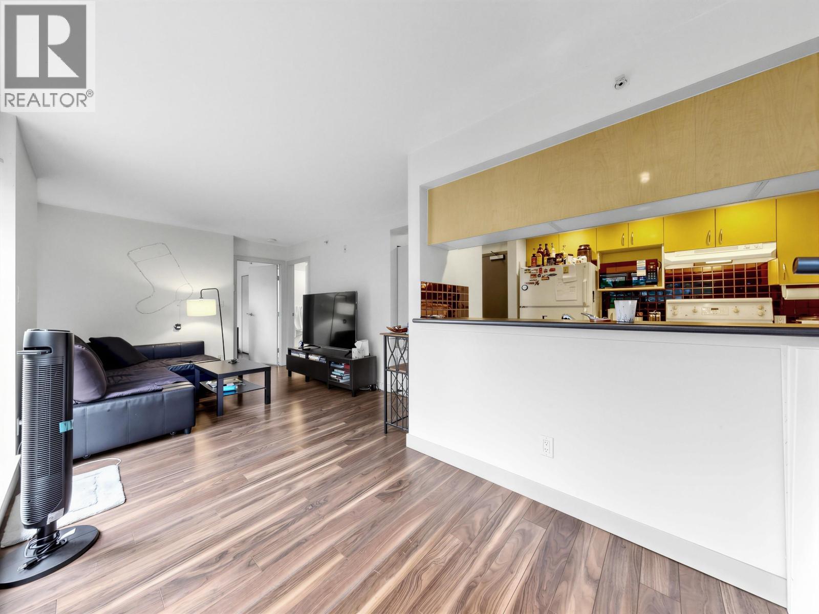 214 1688 Robson Street, Vancouver, British Columbia  V6G 1C7 - Photo 4 - R3119937