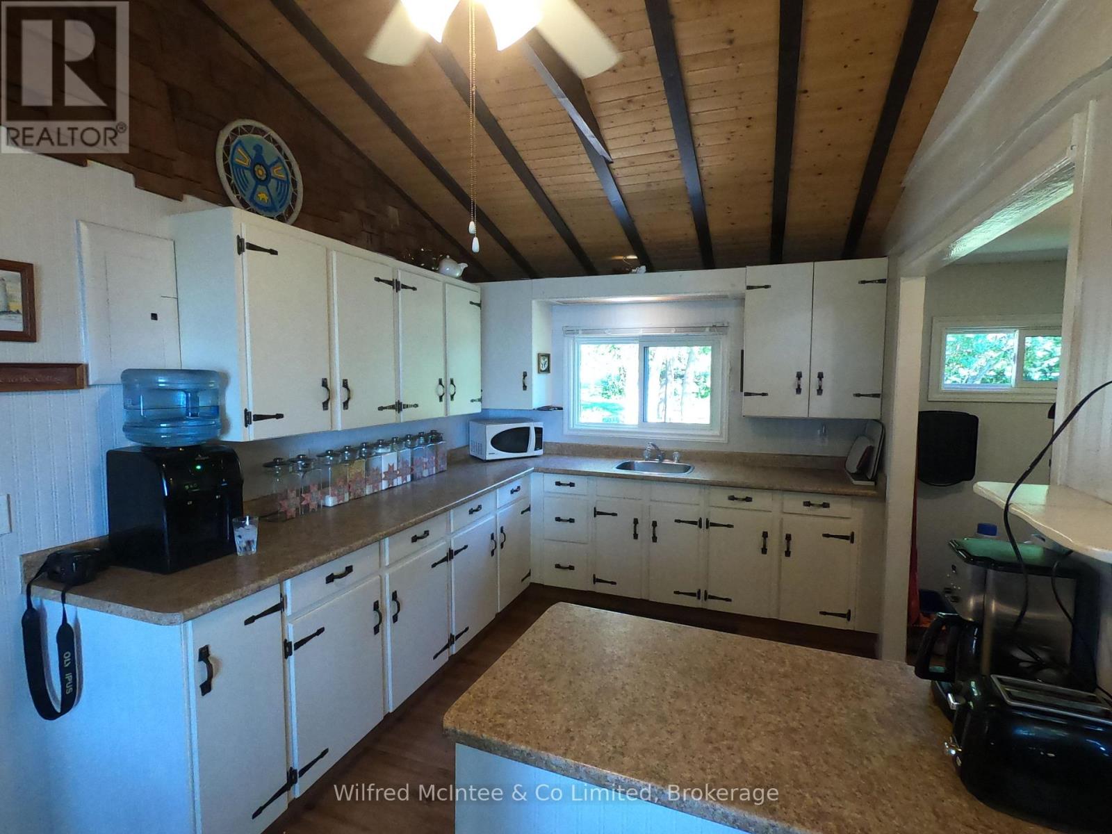 849 Bruce Road 13, Native Leased Lands, Ontario  N0H 2G0 - Photo 11 - X13072470