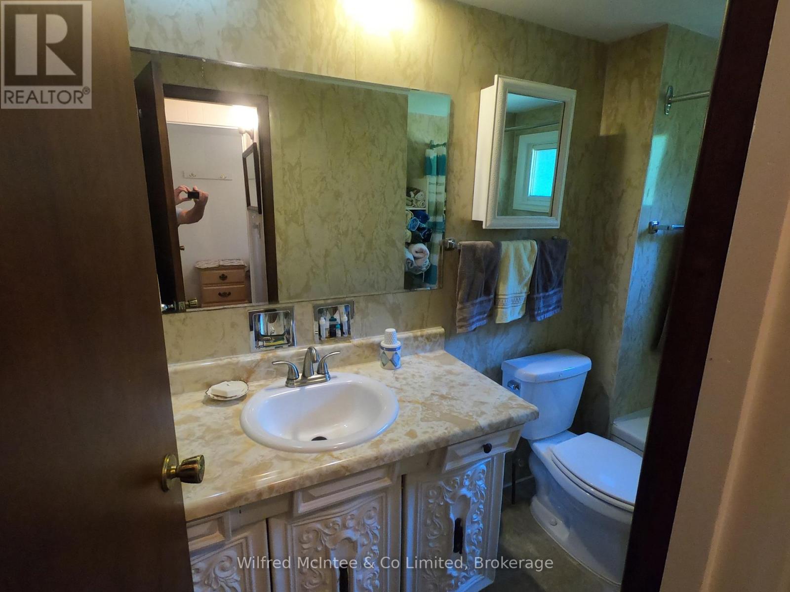849 Bruce Road 13, Native Leased Lands, Ontario  N0H 2G0 - Photo 25 - X13072470