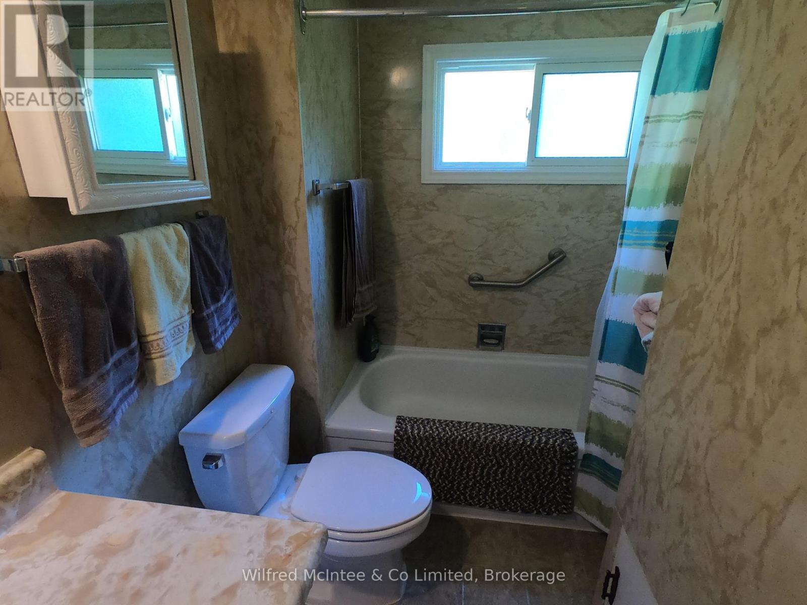 849 Bruce Road 13, Native Leased Lands, Ontario  N0H 2G0 - Photo 24 - X13072470