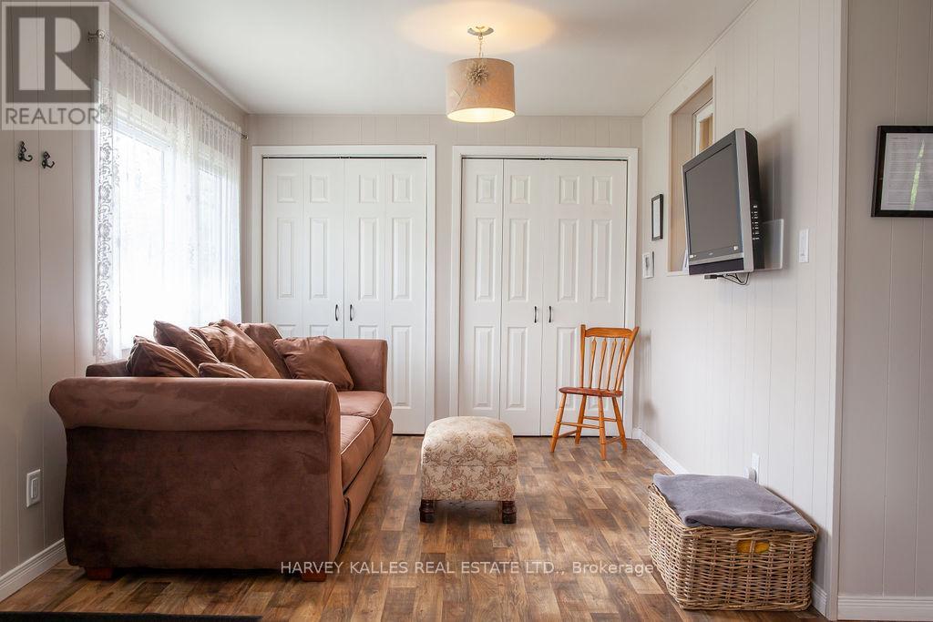 8 School House Road, Prince Edward County, Ontario  K0K 2P0 - Photo 8 - X13141176