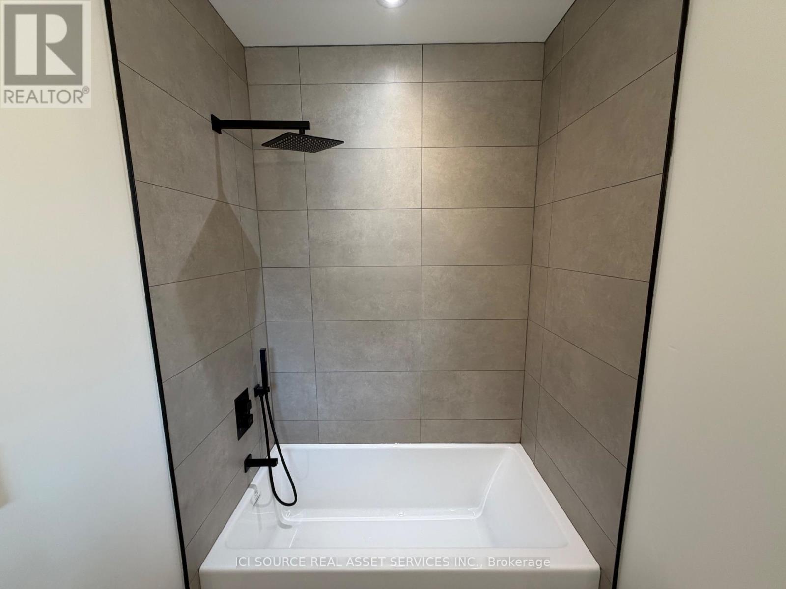 Unit 3 - 28 Norcross Road, Toronto, Ontario  M3H 2R4 - Photo 10 - C13117942