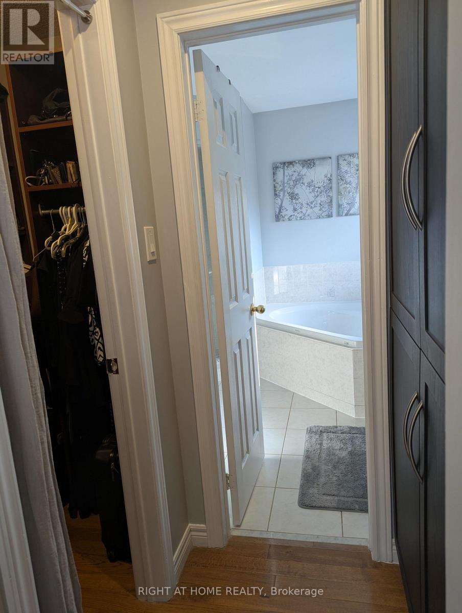 12 Frustac Trail, Caledon, Ontario  L7E 1Y5 - Photo 18 - W13140368