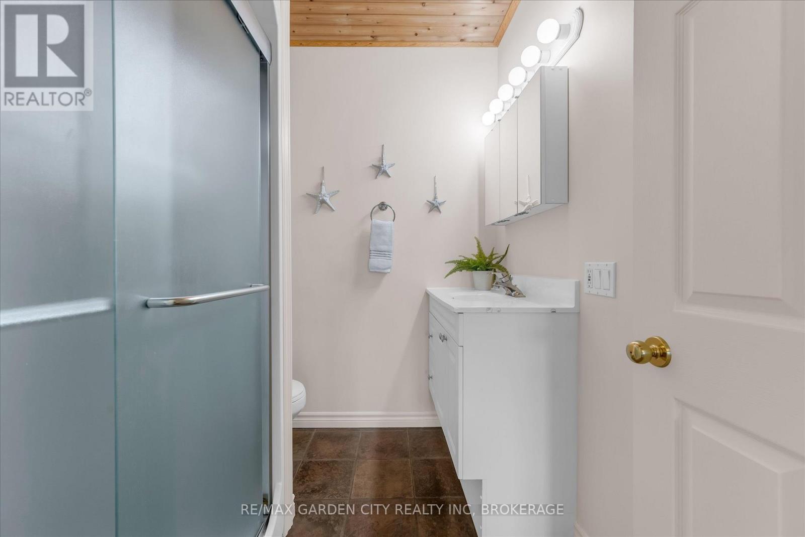 44 Alexandra Boulevard, St. Catharines, Ontario  L2P 1J9 - Photo 12 - X13133612