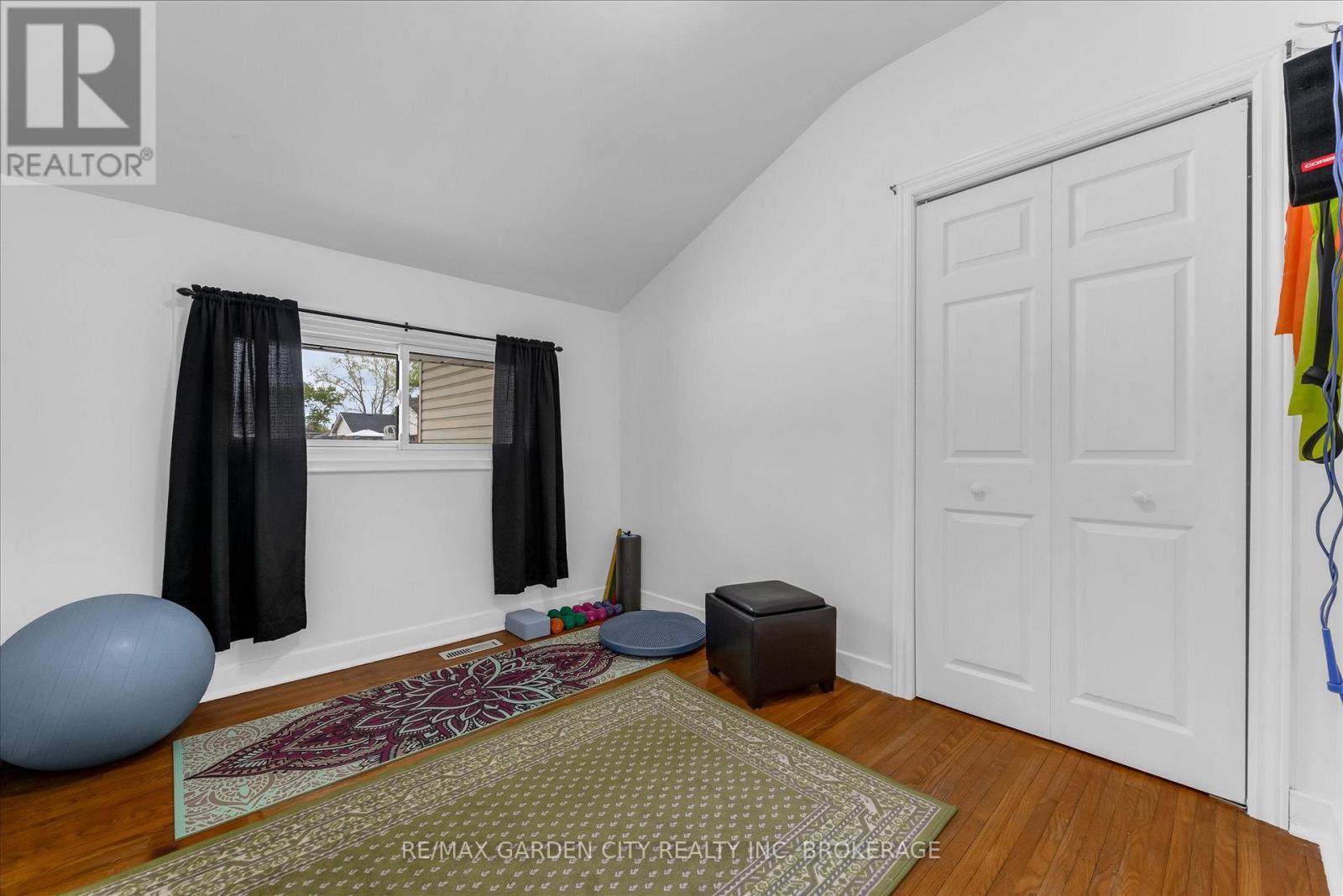 44 Alexandra Boulevard, St. Catharines, Ontario  L2P 1J9 - Photo 14 - X13133612