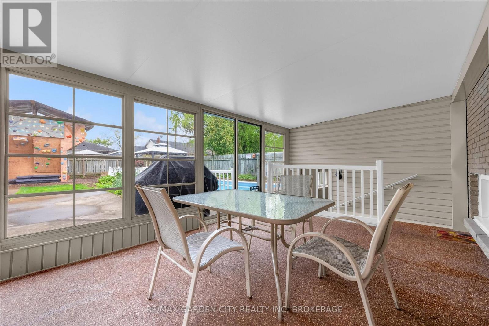 44 Alexandra Boulevard, St. Catharines, Ontario  L2P 1J9 - Photo 21 - X13133612
