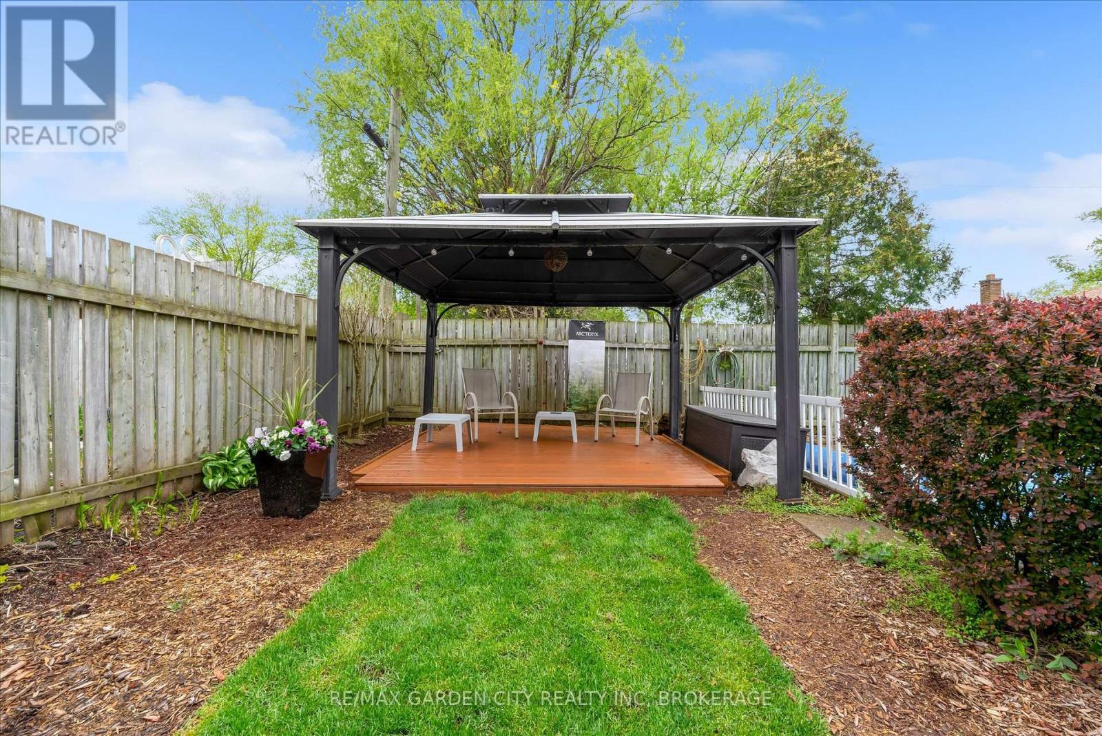 44 Alexandra Boulevard, St. Catharines, Ontario  L2P 1J9 - Photo 24 - X13133612