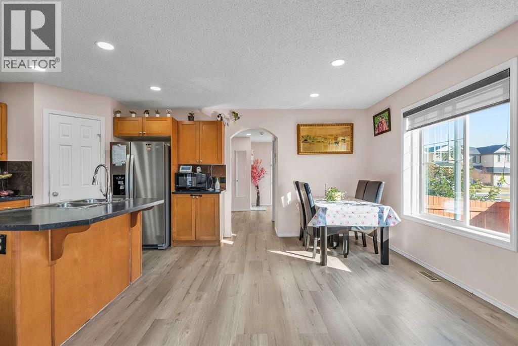 61 Taralake Street NE, Calgary, Alberta  t3j 0j5 - Photo 12 - A2308395