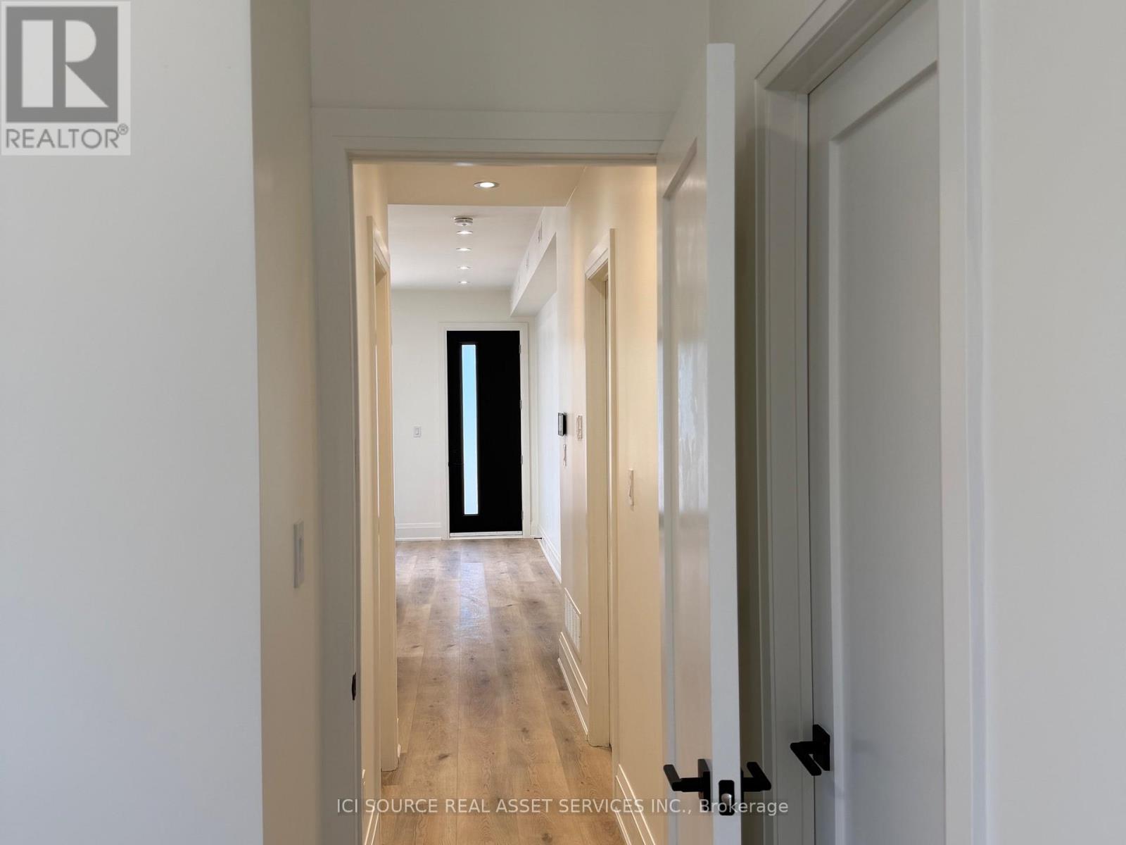 Unit 3 - 28 Norcross Road, Toronto, Ontario  M3H 2R4 - Photo 9 - C13117942