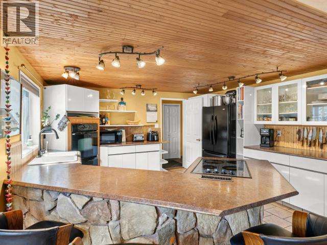 147 Wilson Drive, Whitehorse, Yukon  Y1A 0C7 - Photo 2 - 17268