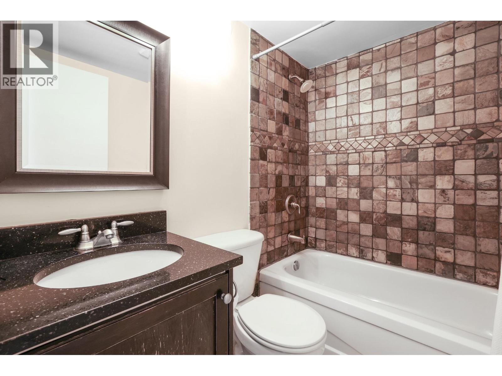 307 1169 Nelson Street, Vancouver, British Columbia  V6E 1J3 - Photo 4 - R3087099