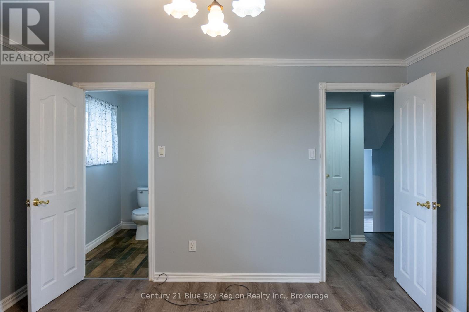 22 Nightingale Drive, North Bay, Ontario  P1A 2R2 - Photo 4 - X13132894