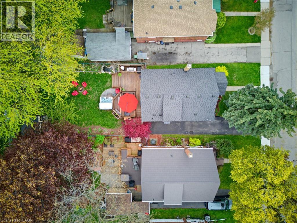198 East 19th Street, Hamilton, Ontario  L9A 4S5 - Photo 5 - 40830632