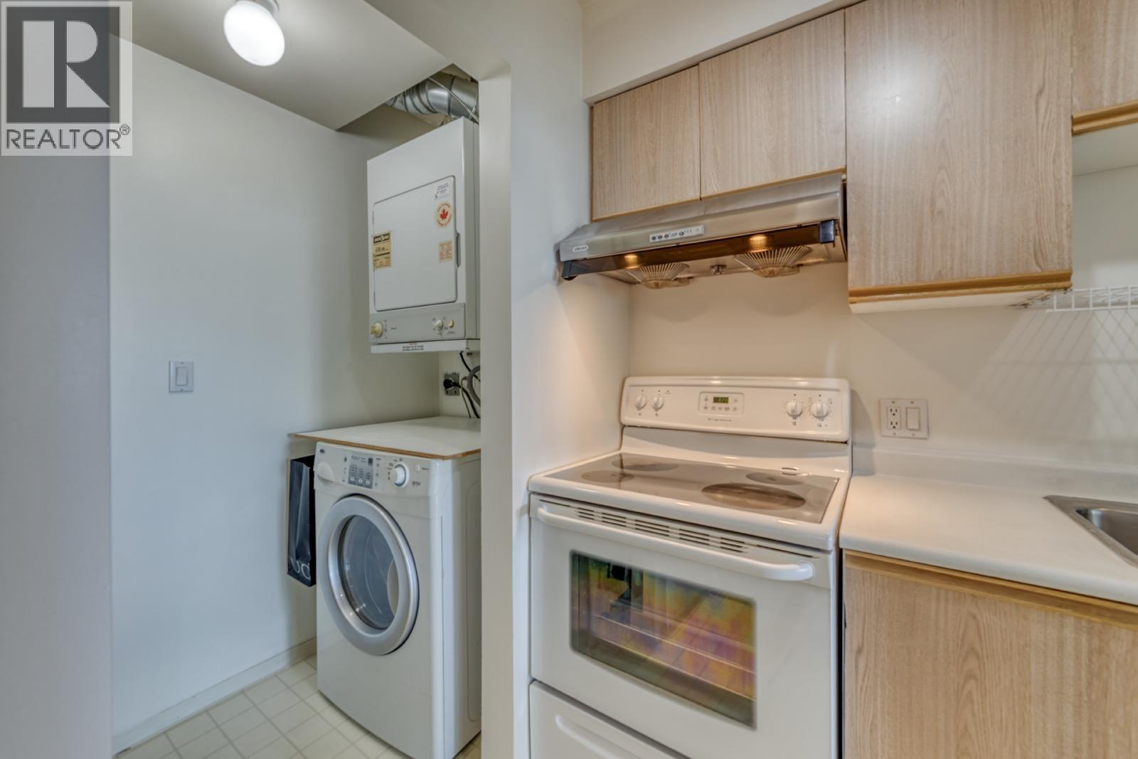 701 8851 Lansdowne Road, Richmond, British Columbia  V6X 3X7 - Photo 9 - R3121419
