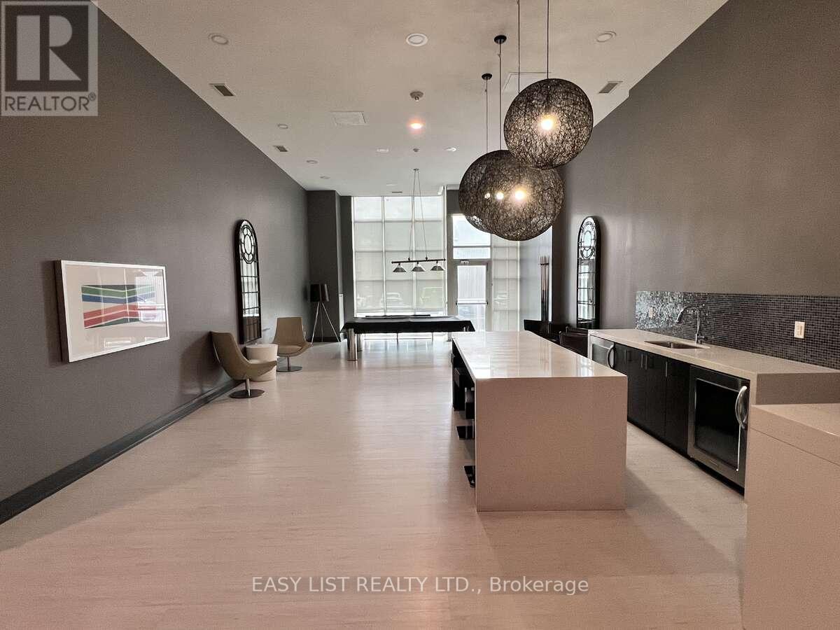 1402 - 125 Western Battery Road, Toronto, Ontario  M6K 3R8 - Photo 2 - C13141208