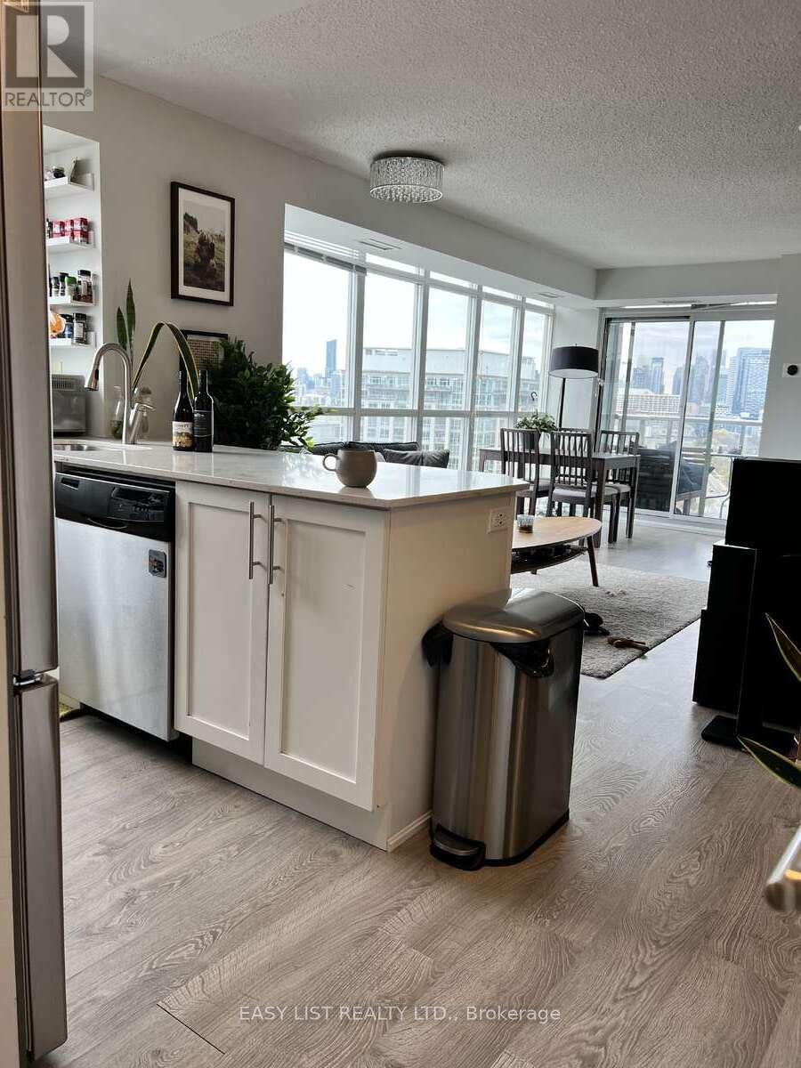 1402 - 125 Western Battery Road, Toronto, Ontario  M6K 3R8 - Photo 40 - C13141208