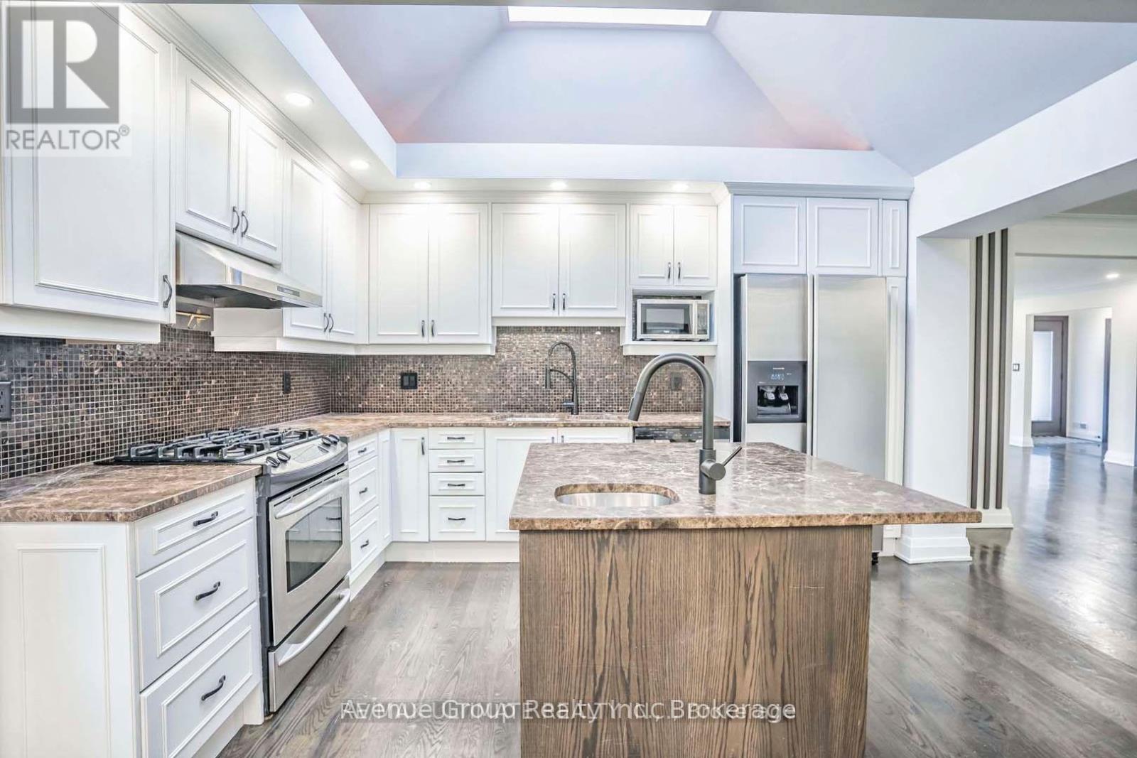 Main - 38 Hopperton Drive, Toronto, Ontario  M2L 2S6 - Photo 12 - C13141226