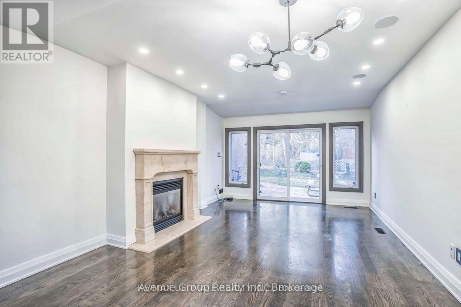 Main - 38 Hopperton Drive, Toronto, Ontario  M2L 2S6 - Photo 13 - C13141226