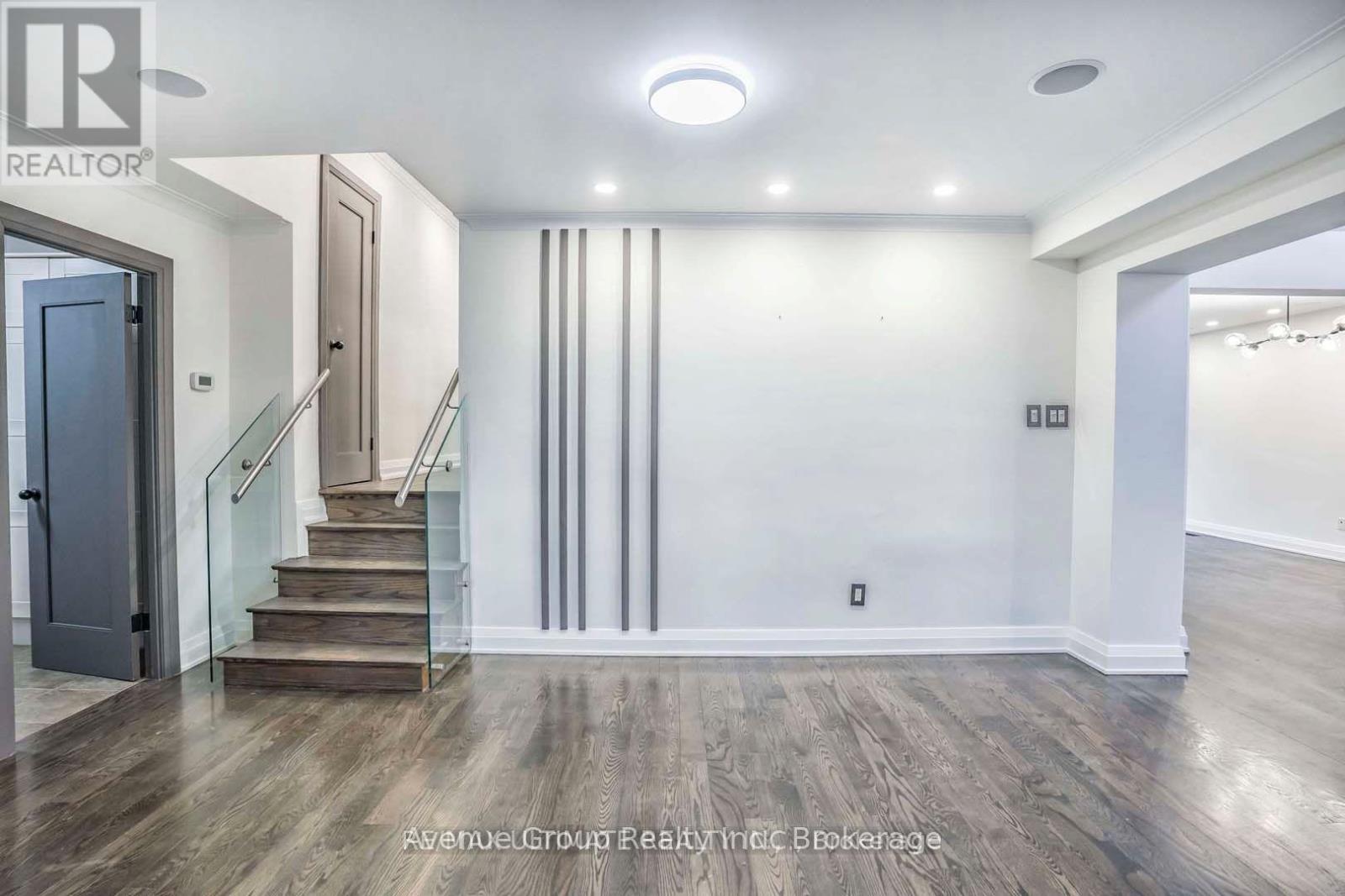 Main - 38 Hopperton Drive, Toronto, Ontario  M2L 2S6 - Photo 8 - C13141226
