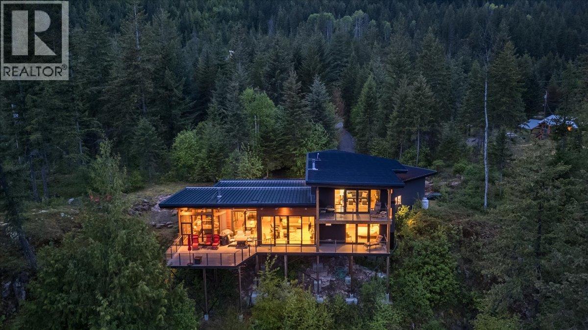 4926 Fletcher Creek Road, Kaslo, British Columbia V0G 1M0 - Photo 14 - 10385835