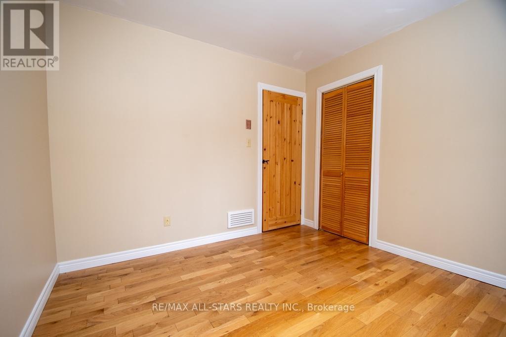 13 Janet Drive, Kawartha Lakes, Ontario  L0B 1K0 - Photo 28 - X12895818