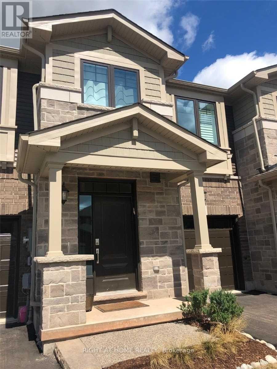 73 - 11 WILLOW LANE, Hamilton, Ontario