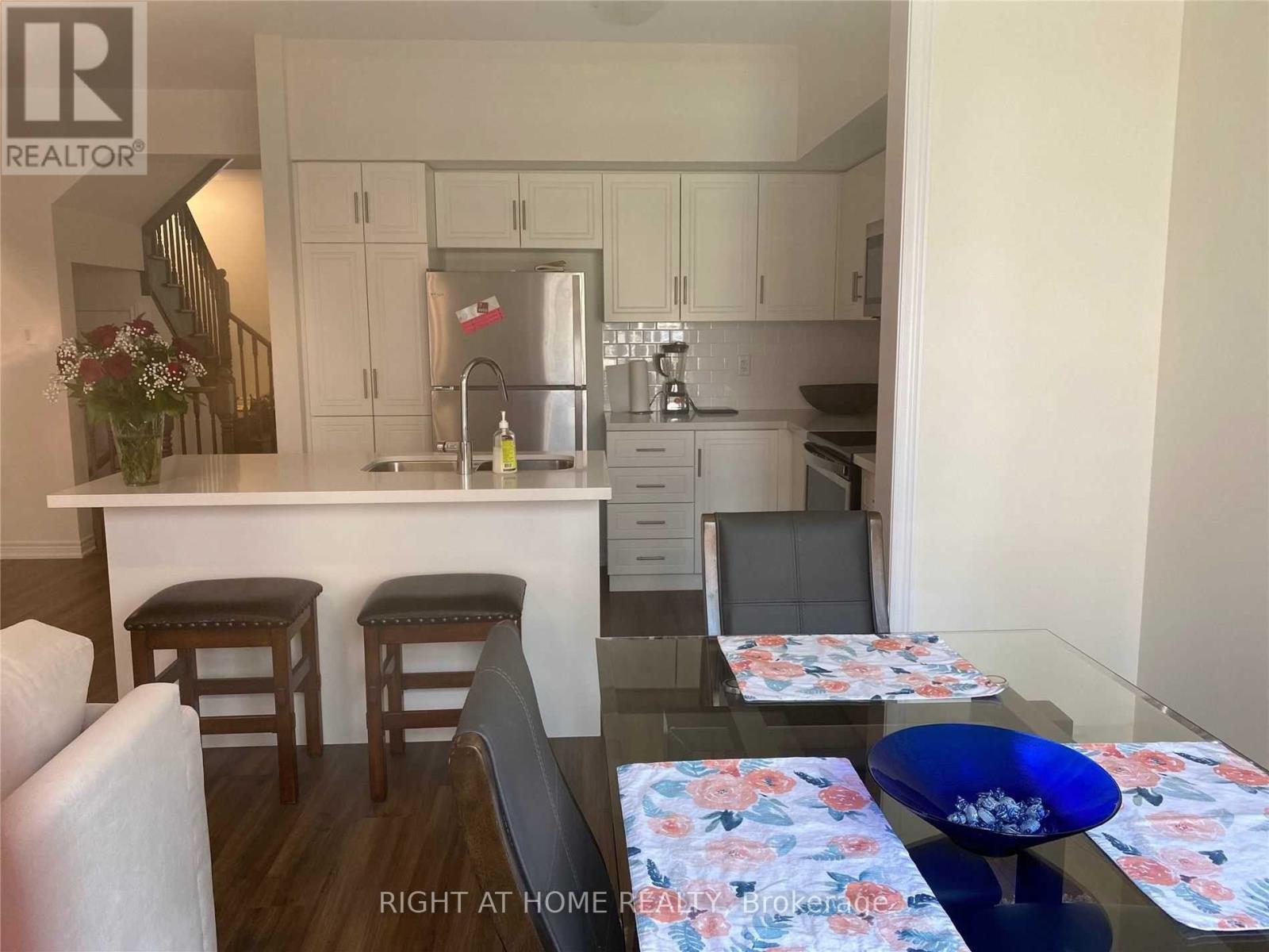 73 - 11 Willow Lane, Hamilton, Ontario  L3M 5P6 - Photo 3 - X13141228