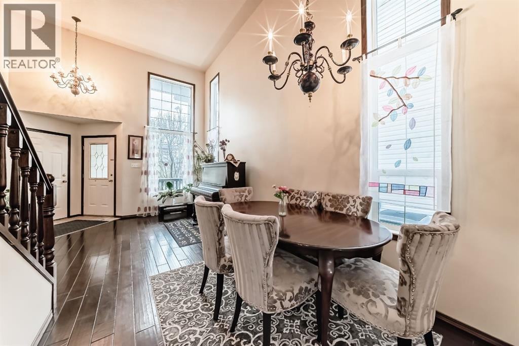 3708 Douglas Ridge Way SE, Calgary, Alberta  T2Z 3B6 - Photo 13 - A2277381