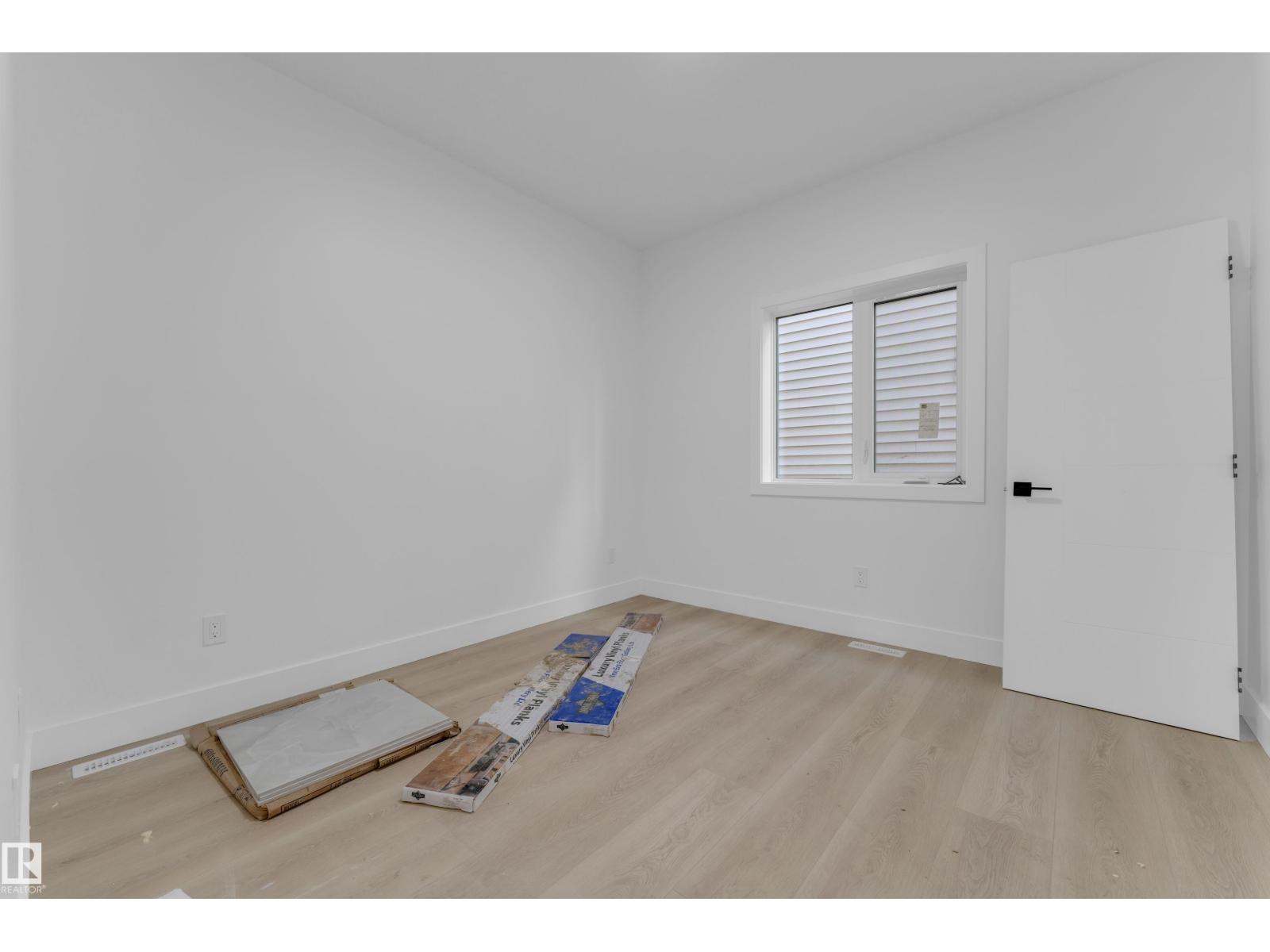 449 Crystal Creek Link, Leduc, Alberta  T9E 0X5 - Photo 5 - E4488489