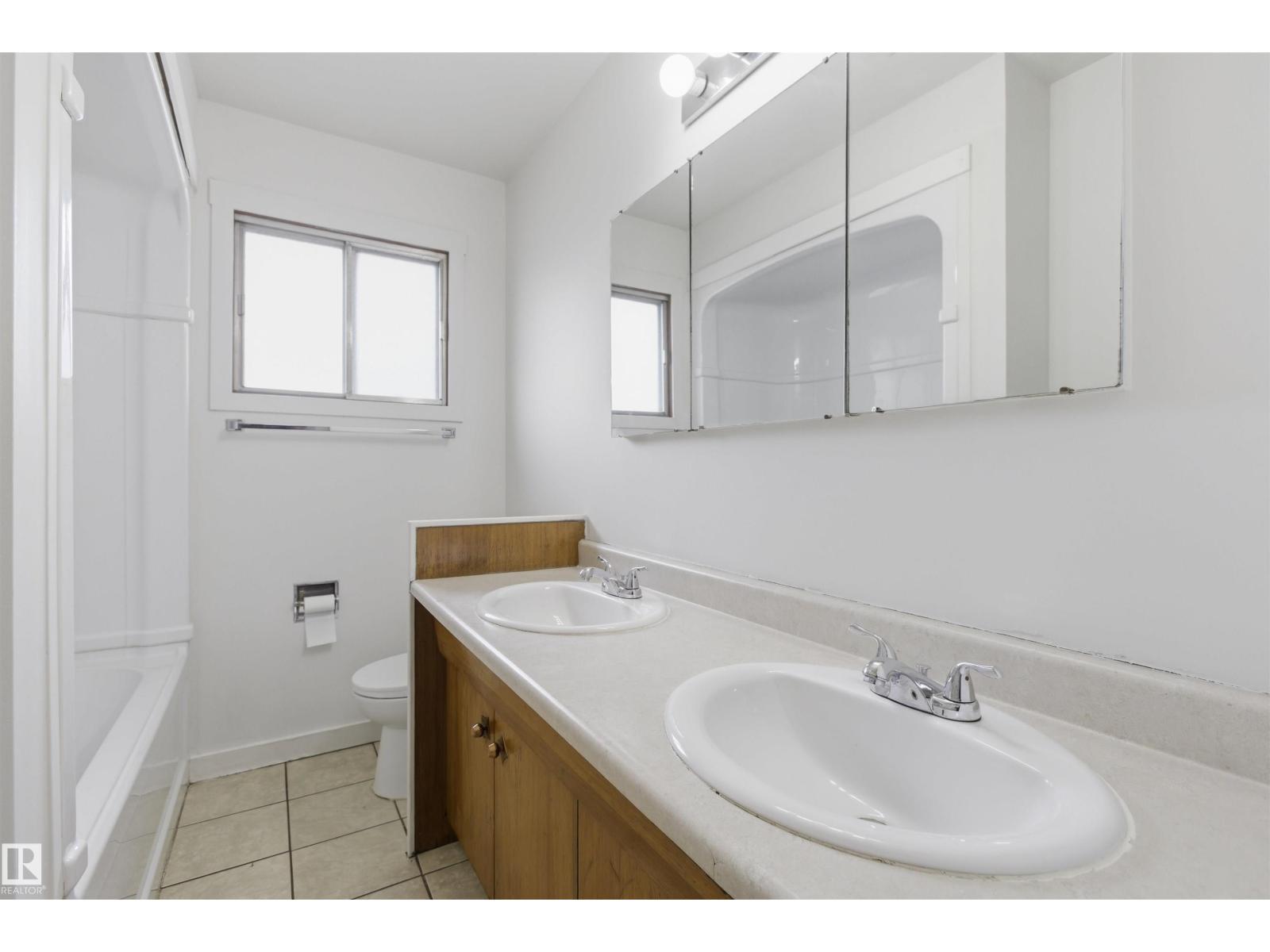 7604 142 Av Nw, Edmonton, Alberta  T5C 2P4 - Photo 16 - E4488490