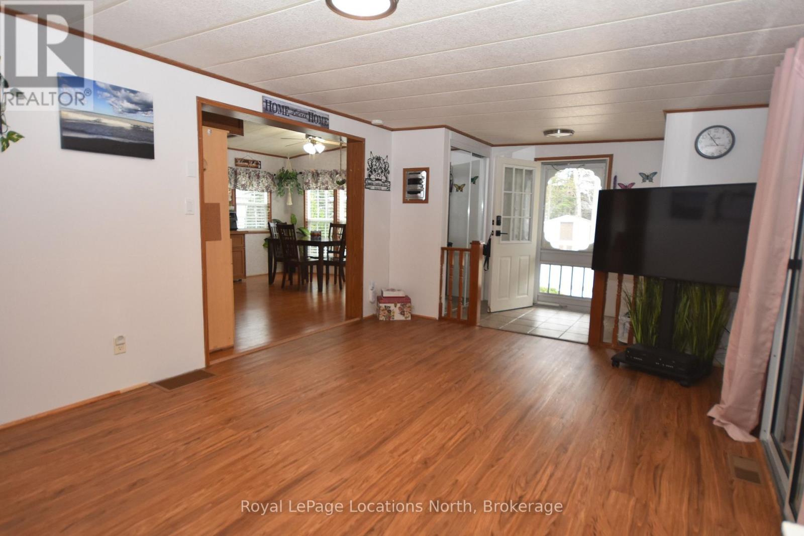 20 Topaz Street W, Wasaga Beach, Ontario  L9Z 1X7 - Photo 22 - S13092532