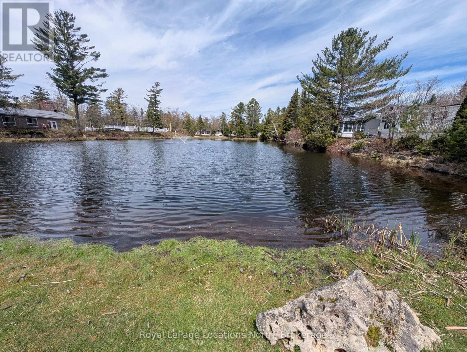 20 Topaz Street W, Wasaga Beach, Ontario  L9Z 1X7 - Photo 35 - S13092532