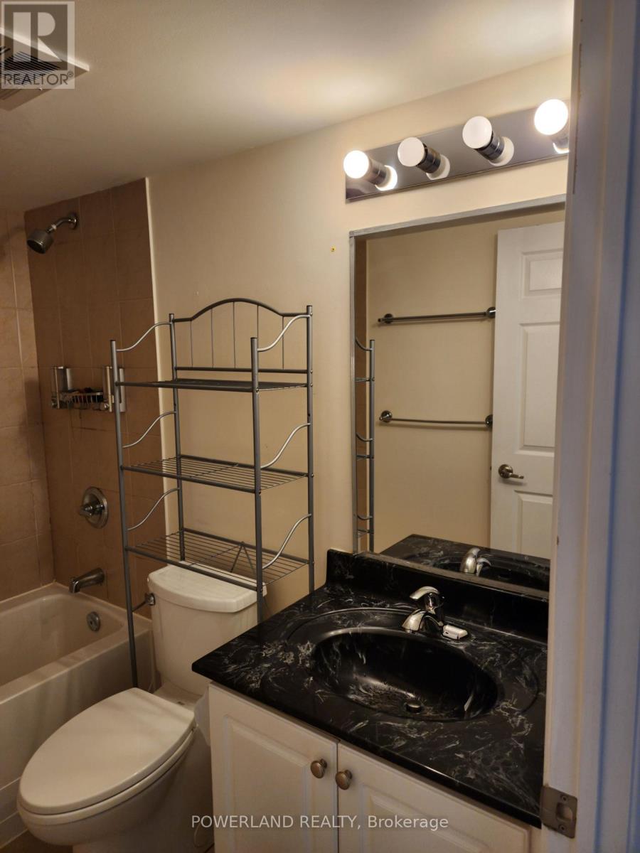 815 - 18 Valley Woods Road, Toronto, Ontario M3A 0A1 - Photo 12 - C13103266