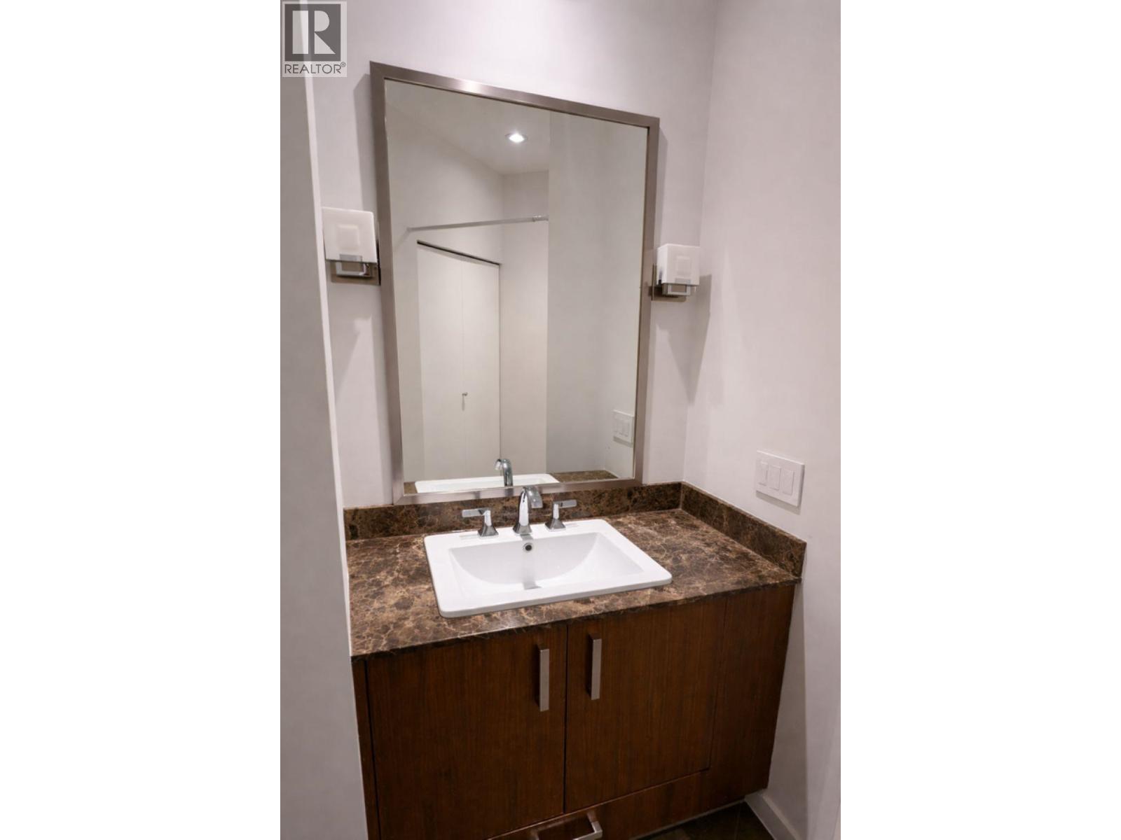 405 5889 Irmin Street, Burnaby, British Columbia  V5J 0C1 - Photo 6 - R3124655