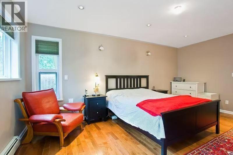 676 Sylvan Avenue, North Vancouver, British Columbia  V7R 2E9 - Photo 10 - R3124670