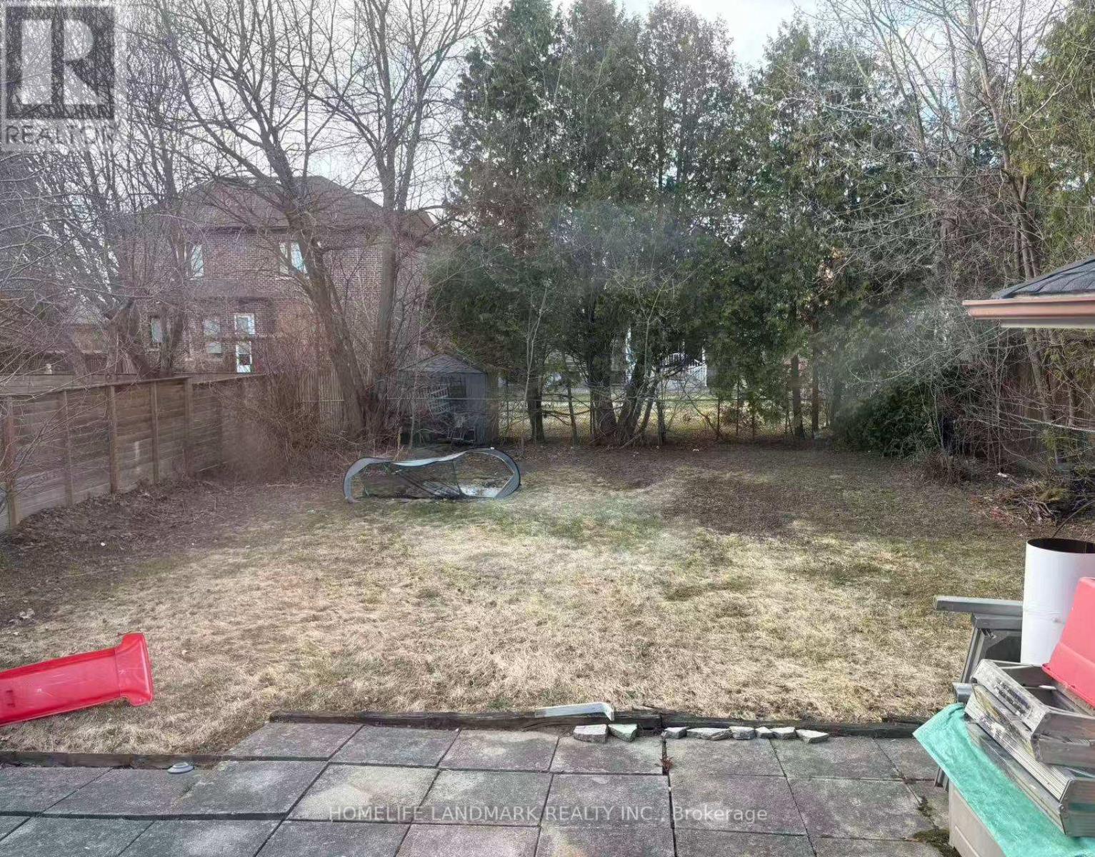 Main - 256 Patricia Avenue, Toronto, Ontario  M2M 1J8 - Photo 10 - C12965138