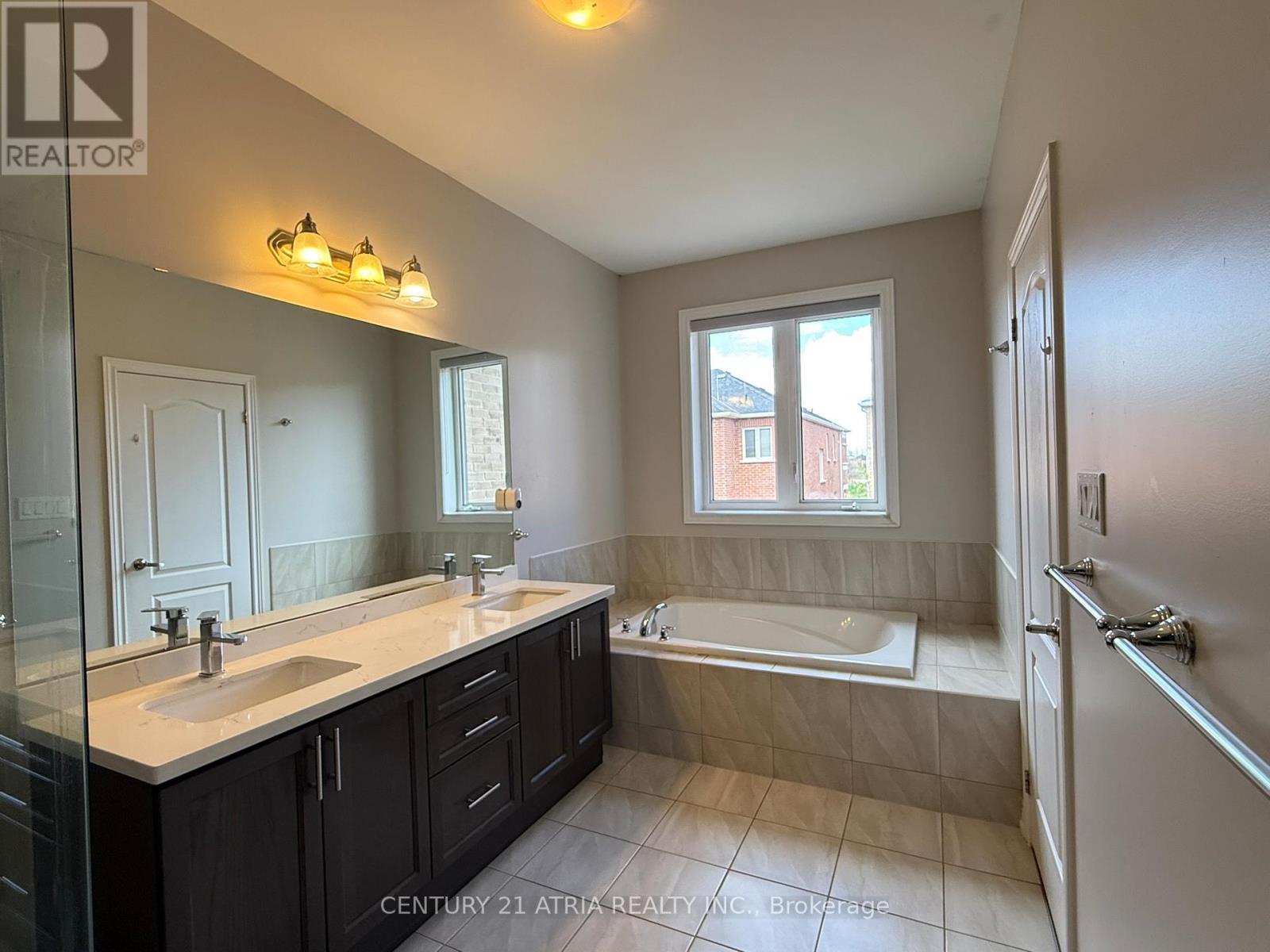 52 Luzon Avenue, Markham, Ontario L6B 1N6 - Photo 24 - N13104664