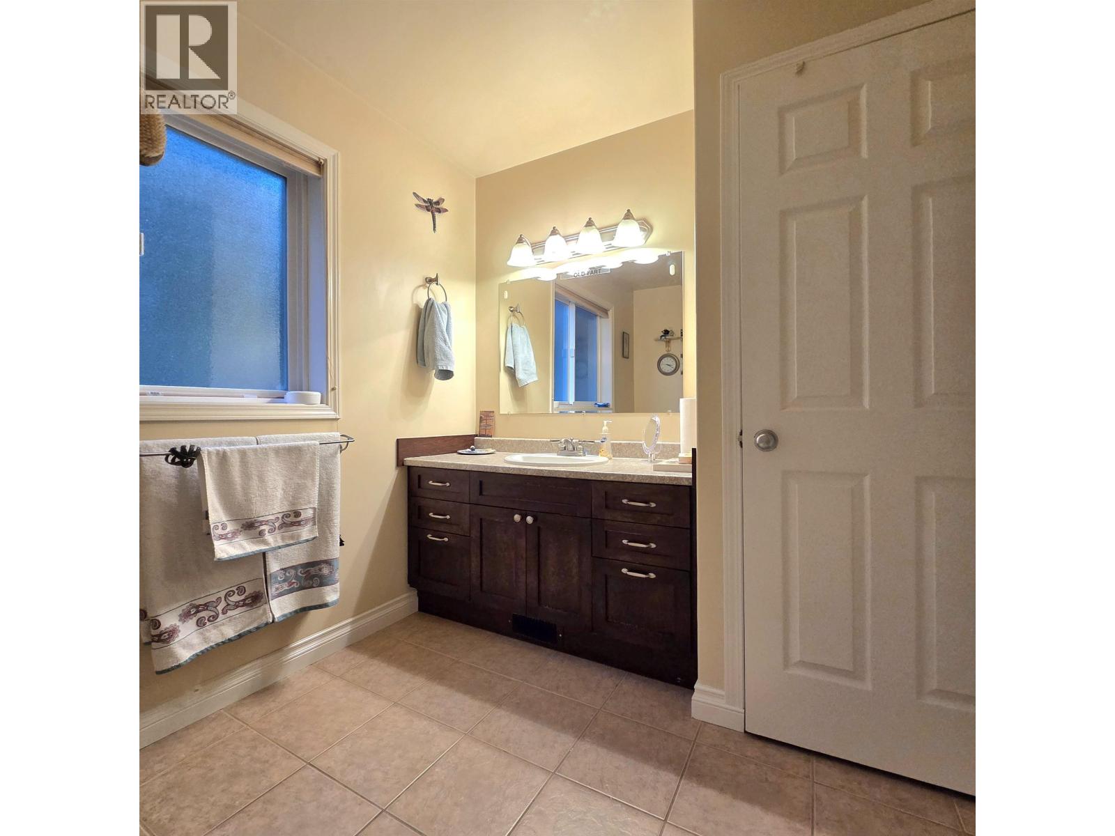 5328 Kallum Drive, 108 Mile Ranch, British Columbia  V0K 2Z0 - Photo 31 - R3124313