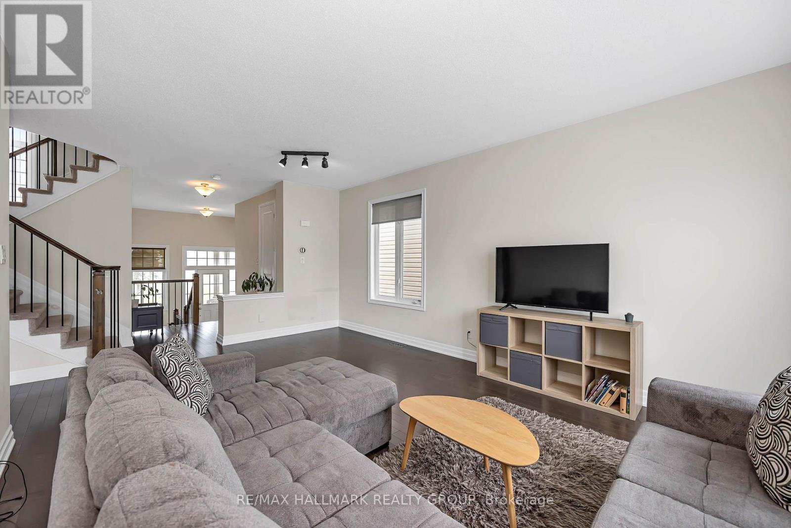 3718 Riverbreeze Street, Ottawa, Ontario  K2J 0S1 - Photo 12 - X13141264