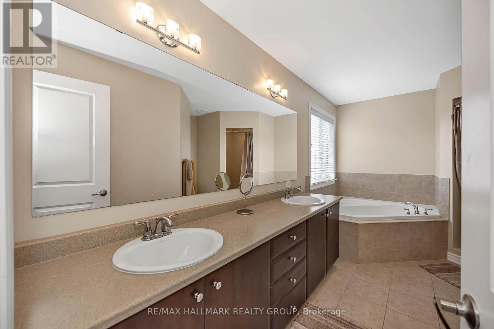 3718 Riverbreeze Street, Ottawa, Ontario  K2J 0S1 - Photo 29 - X13141264