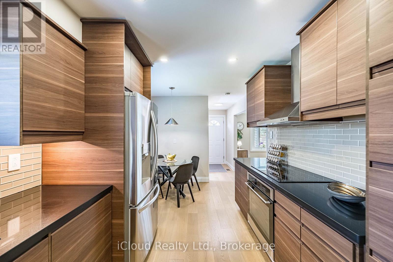 1195 Stanley Drive, Burlington, Ontario L7P 2K9 - Photo 13 - W13137472