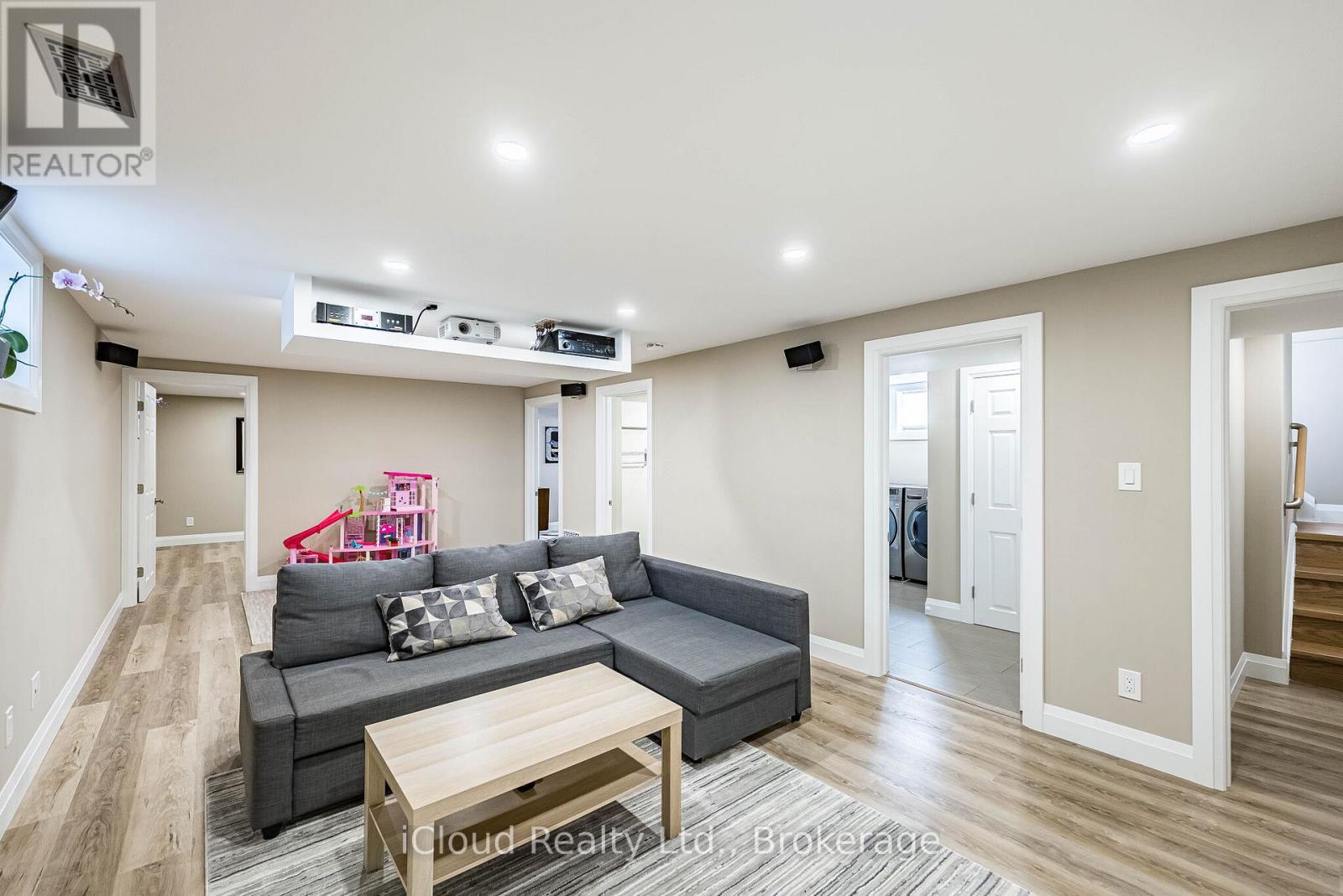 1195 Stanley Drive, Burlington, Ontario L7P 2K9 - Photo 28 - W13137472