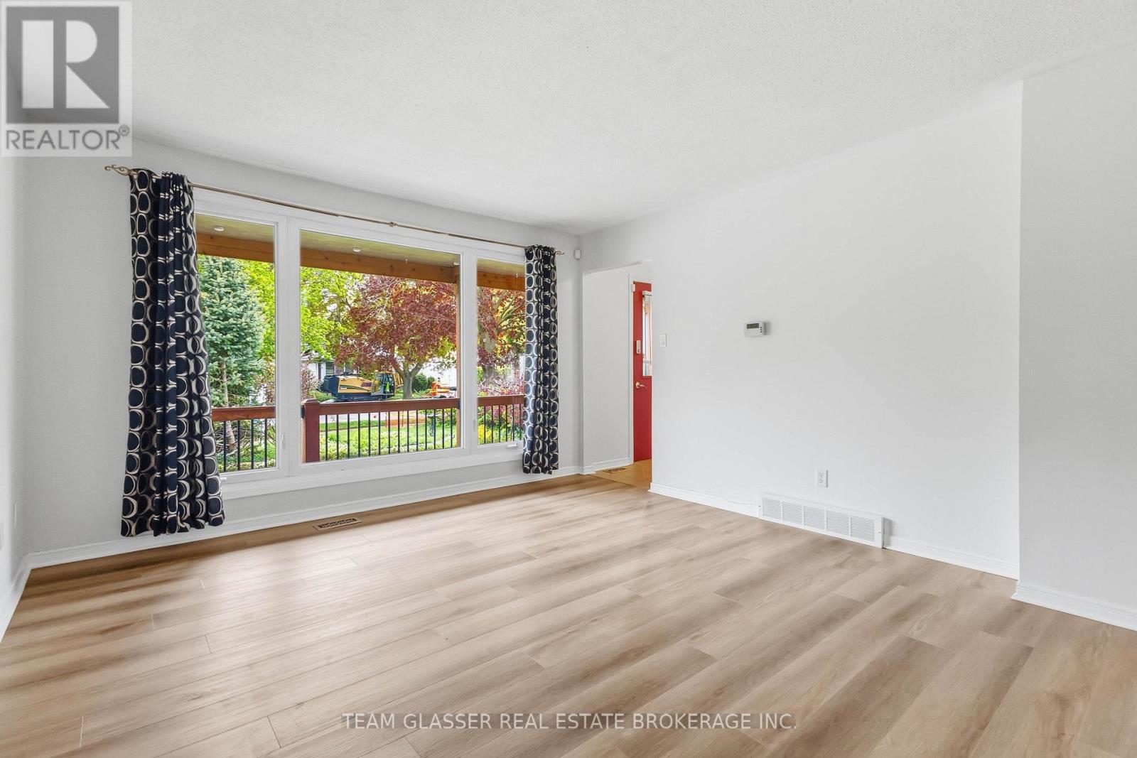 21 Goodman Drive, London South, Ontario  N5Z 4G9 - Photo 16 - X13134176